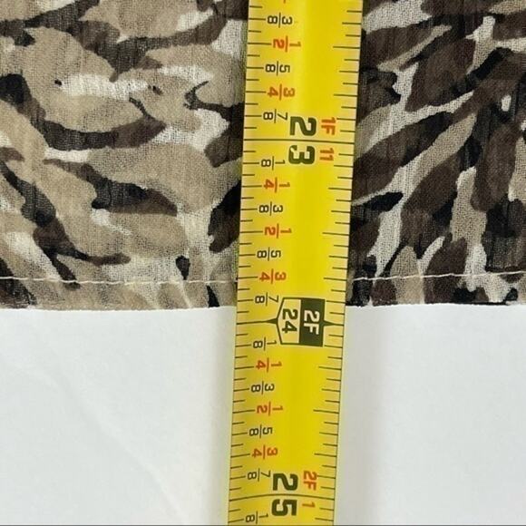 Geoffrey Beene Brown Tan Sheer Pleated Office to Date Night Skirt NWOT Size 2 - Picture 9 of 9